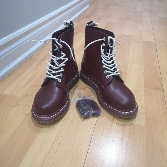 Dr. Martens 1460 Pascal 8-eye boots Cherry red Virginia leather - Picture 13 of 14